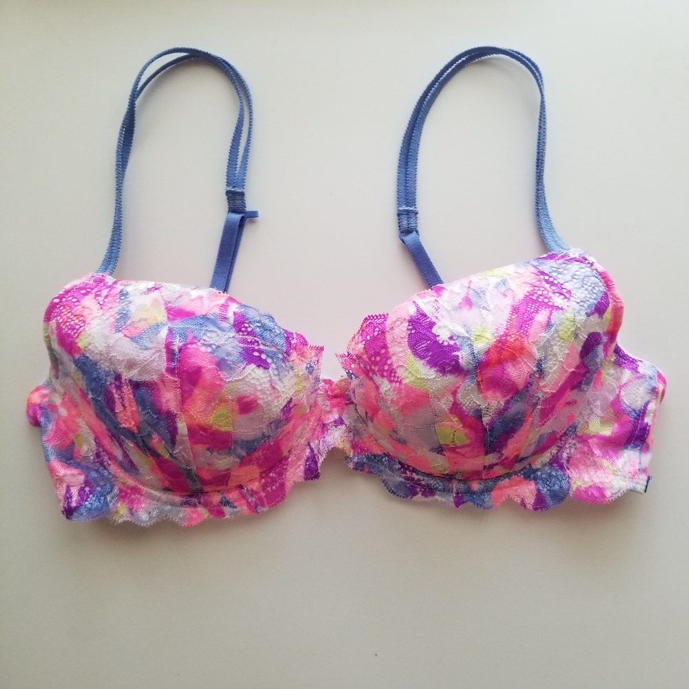 NEVER WORN PINK Lace Lightly Lined Demi Bra